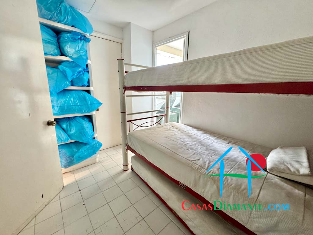 La Jolla Poniente 502 - Cuarto de servicio 2 La Jolla Poniente 502 - Cuarto de servicio 2